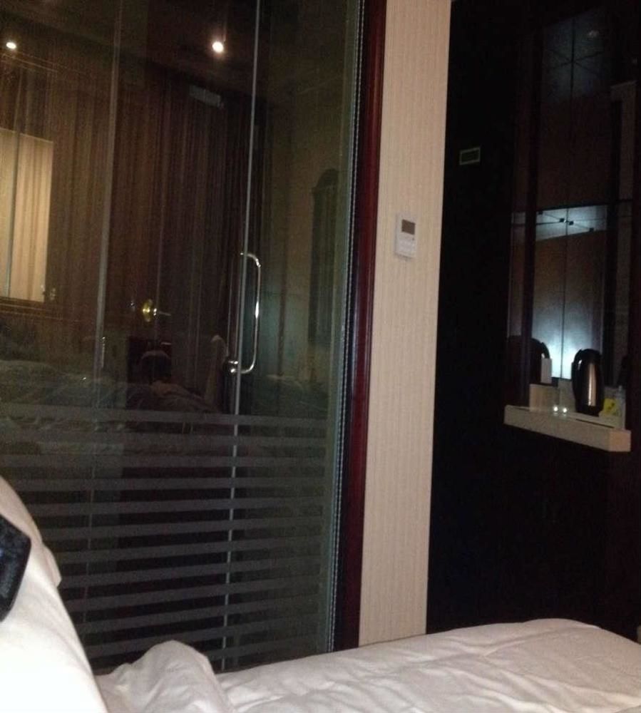 Vienna Hotel Guiyang Exhibition Center Exterior foto